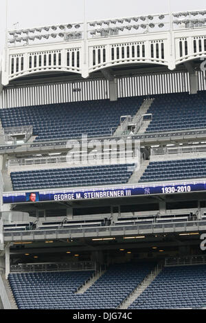 Jul 13, 2010 - Bronx, New York, USA - Yankee Stadium on the day George M. Steinbrenner III, principal owner of the New York Yankees franchise dies. PICTURED: Interior banners of George. (Credit Image: © Angel Chevrestt/ZUMApress.com) Stock Photo