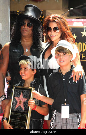 Slash, Perla Hudson and their sons London Emilio and Cash Anthony. One ...