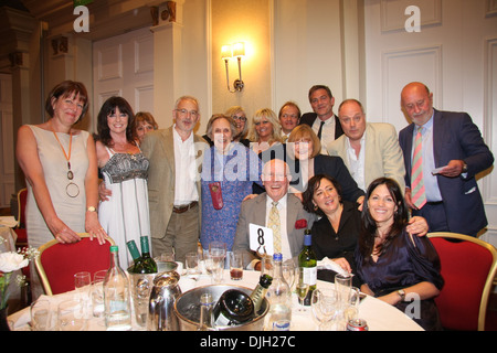 David Graham Vicki Michelle Richard Wilson OBE Jeffrey Holland and Guests Heritage Foundation luncheon with actor Richard Stock Photo