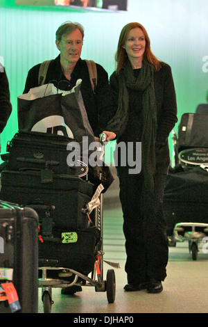 Marcia Cross and husband Tom Mahoney Celebrities seen at LAX airport Los Angeles California - 21.05.12 Stock Photo