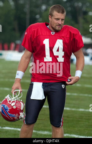 Buffalo Bills quarterback Ryan Fitzpatrick looks to gun the pass down field  during Friday's practice at St. John Fisher College in Rochester, NY.  (Credit Image: © Michael Johnson/Southcreek Global/ZUMApress.com Stock  Photo 