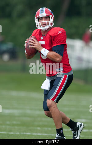 Aug. 03, 2010 - Pittsford, New York, United States of America - August 3, 2010: Buffalo Bills quarterback TRENT EDWARDS  (#5) in action during a training camp session at Saint John Fisher College in Pittsford, New York..Mandatory Credit -Mark Konezny / Southcreek Global (Credit Image: © Southcreek Global/ZUMApress.com) Stock Photo