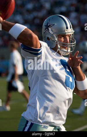 Dallas Cowboys wide receiver Roy E. Williams (11) during an NFL wild-card  playoff football game against the Philadelphia Eagles, Saturday, Jan. 9,  2010, in Arlington, Texas. (AP Photo/Sharon Ellman Stock Photo - Alamy