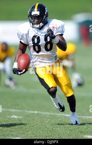 08 August, 2010: Pittsburgh Steelers HINES WARD (#86) smiling