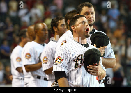 Houston Astros catcher Humberto Quintero (55) hustles down to first base.  The Houston Astros defeated the