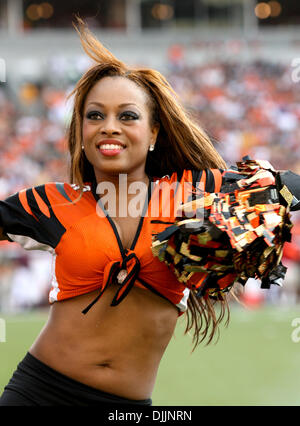 Hometown cheerleader: From Bartram Bears to Cincinnati Bengals to Super  Bowl - Florida NewsLine