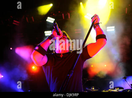 Sep. 03, 2010 - Dallas, TX, United States of America - September 3, 2010: Lead singer Scott Stapp of rock band Creed performs live on stage at the Superpages.com Center in Dallas, TX in support of their latest album Full Circle during their 2010 Tour. (Credit Image: © Albert Pena/Southcreek Global/ZUMApress.com) Stock Photo