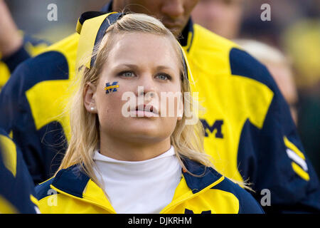 Sept. 11, 2010 - South Bend, Indiana, United States of America - Michigan cheerleader during NCAA football game between the Notre Dame Fighting Irish and the Michigan Wolverines.  Michigan defeated Notre Dame 28-24 in game at Notre Dame Stadium in South Bend, Indiana. (Credit Image: © John Mersits/Southcreek Global/ZUMApress.com) Stock Photo