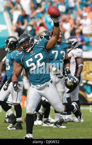 27 July 2008: Jacksonville Jaguars linebacker Daryl Smith #52