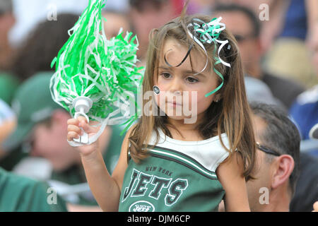 New York Jets fans tailgate during the first half of an NFL football game,  Sunday, Nov. 20, 2022, in Foxborough, Mass. (AP Photo/Michael Dwyer Stock  Photo - Alamy