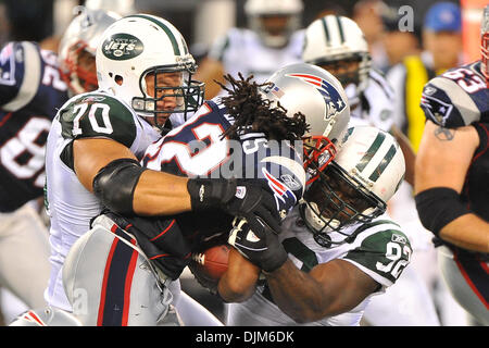 New York Jets offensive tackle George Fant (76) looks to make a block  during an NFL football game against the Cleveland Browns, Sunday, Sept. 18,  2022, in Cleveland. (AP Photo/Kirk Irwin Stock