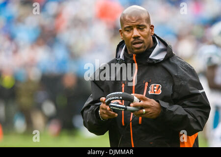 Sept. 26, 2010 - Charlotte, North Carolina, United States of America - Cincinnati Bengals head coach Marvin Lewis The Bengal's beat the Panthers 20-7 at Bank of America Stadium, Charlotte NC. (Credit Image: © Mark Abbott/Southcreek Global/ZUMApress.com) Stock Photo