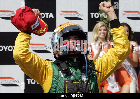 Apr 19, 2008 - Long Beach, California, USA - Australian WILL POWER celebrates after winning the Toyota Grand Prix of Long Beach. Power dominated the race which was the final event sanctioned by the Champ Car World Series. Mandatory Credit: Photo by Jonathan Alcorn/ZUMA Press. Stock Photo