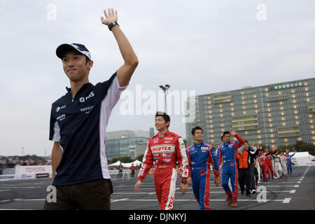 Oct 05, 2008 - Tokyo, Japan - Motor Sport Japan Festival takes place in Odaiba. This annual event consist of Japanese car manufacturers that come together to promote motorsports in Japan. PICTURED: KAZUKI NAKAJIMA, Formula One driver for AT&T Williams F1 team, waves to the audience. (Credit Image: © Christopher Jue/ZUMA Press) Stock Photo