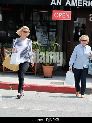 Actress Katherine Heigl seen with mum Nancy Heigl after having lunch at House Cafe Los Angeles California - 04.05.12 Stock Photo