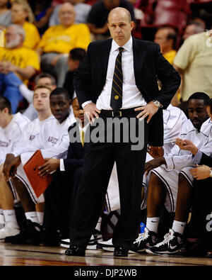 November 23, 2008: Coach Herb Sendek of Arizona State during the NCAA Basketball game between the Arizona State Sun Devils and the Pepperdine Waves at Wells Fargo Arena in Tempe, Arizona. The Sun Devils defeated the Waves 61-40 (Credit Image: © Max Simbron/Cal Sport Media) Stock Photo