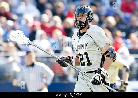 Apr. 17, 2010 - Baltimore, Maryland, U.S - 17 April 2010:   ''Army  Defenseman Henderson, Tim (21)'' during lacrosse game action at the Smartlink Day of Rivals  held at M&T Bank Stadium in Baltimore, Maryland.  The Army Black Knights defeated the Navy Midshipmen 7-6. (Credit Image: © Alex Cena/Southcreek Global/ZUMApress.com) Stock Photo