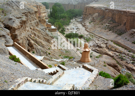 Yuilin valley and grottoes, Gansu province, China