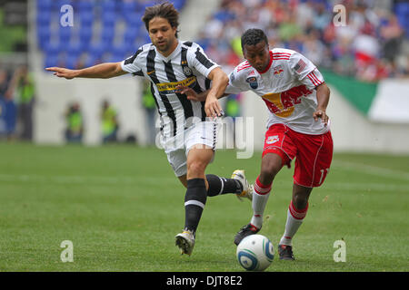 Juventus Midfielder Diego (#28) and Red Bulls Defender Danleigh Borman (#11) hold each other off looking for possesion. The Red Bulls defeated Juventus 3-2  in the game held at Red Bull Arena, Harrison, NJ. (Credit Image: © Anthony Gruppuso/Southcreek Global/ZUMApress.com) Stock Photo