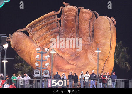 giant baseball mitt