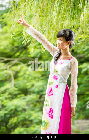 Vietnam traditioanl cloth Ao Dai model, Nueet,20, Hanoi, vietnam Stock Photo