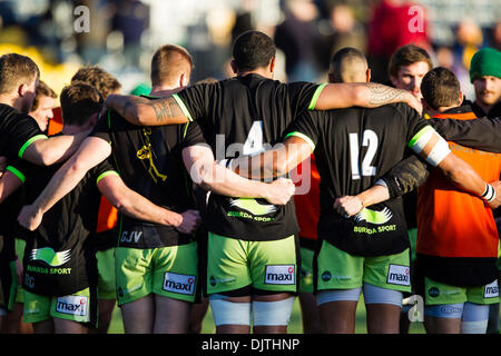 Gloucester, UK. 30th Nov, 2013. Northampton Saints huddle before the Aviva Premiership Rugby Union fixture between Worcester Warriors and Northampton Saints from Sixways Stadium, Worcester. Credit:  Action Plus Sports/Alamy Live News