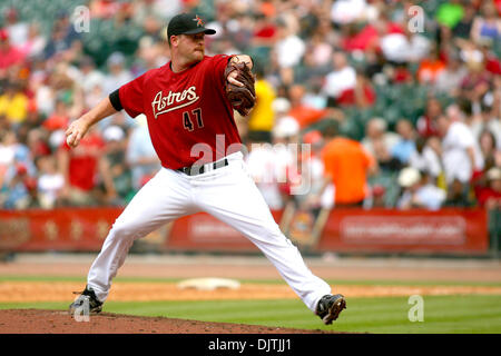 Roy Oswalt Houston Astros editorial stock image. Image of pitcher - 49511899