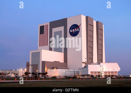 NASA Vehicle Assembly Building  during an early morning sunrise prior to Space Shuttle Discovery planned launch at the Kennedy Space Center in Cape Canaveral, Fla. (Credit Image: © Don Montague/Southcreek Global/ZUMApress.com) Stock Photo