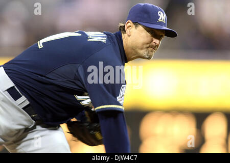 San Diego Padres closer Trevor Hoffman and his three sons watch a tribute  to his career on the scoreboard screen at PETCO Park after Hoffman became  baseball's all-time save leader in the