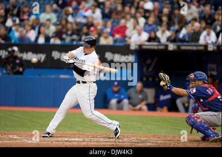 For Toronto Blue Jays Eric Thames and Travis Snider, left field battle  could last all season