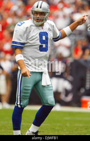 Oct. 2, 2010 - Houston, Texas, United States of America - Dallas Cowboys quarterback Tony Romo #9 calls out signals during the game between the Dallas Cowboys and the Houston Texans at Reliant Stadium in Houston, Texas. The Cowboys beat the Texans 27-13. (Credit Image: © Matt Pearce/Southcreek Global/ZUMApress.com) Stock Photo