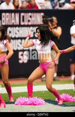 Oct. 10, 2010 - Houston, Texas, U.S - Houston Texans Cheerleaders wearing  pink during the month of October to help support cancer awareness. NY  Giants defeated the Houston Texans 34-10 at Reliant