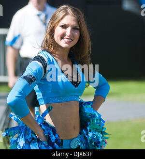 Oct. 24, 2010 - Charlotte, North Carolina, United States of America - Panther cheerleader enjoying the day.The Panthers beat the 49er's 23-20 at Bank of America Stadium, Charlotte NC. (Credit Image: © Mark Abbott/Southcreek Global/ZUMApress.com) Stock Photo