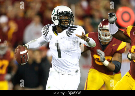 Oct. 30, 2010 - Los Angeles, California, United States of America - Oregon Ducks quarterback Darron Thomas #1 threw for 288 yards and four touchdowns, enroute to 53-32 rout of the USC Trojans at the Los Angeles Memorial Coliseum. (Credit Image: © Tony Leon/Southcreek Global/ZUMApress.com) Stock Photo
