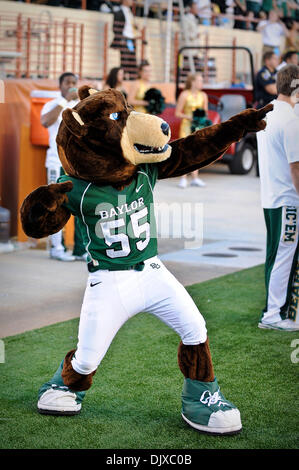 Oct. 30, 2010 - Austin, Texas, United States of America - The Baylor Bears mascot poses during the game between the University of Texas and Baylor University. The Bears defeated the Longhorns 30-22. (Credit Image: © Jerome Miron/Southcreek Global/ZUMApress.com) Stock Photo