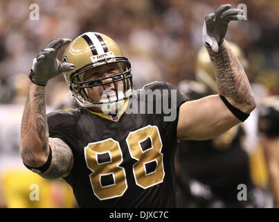 Oct 31, 2010 - New Orleans, Louisiana, U.S. - NFL Football 2010 - New Orleans Saint JEREMY SHOCKEY does the 'Thriller Dance' to celebrate his team scoring a touchdown against the Pittsburg Steelers during regular season play in New Orleans, Louisiana on October 31, 2010.  The Saints beat the Steelers 20 to 10. (Credit Image: © Dan Anderson/ZUMApress.com) Stock Photo