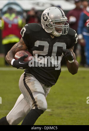 Chiefs priest holmes hi-res stock photography and images - Alamy