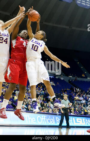 Nov. 17, 2010 - Baton Rouge, Louisiana, United States of America - 16 November 2010; Ohio State Buckeyes at LSU Tigers, LSU guard Adrienne Webb (10) and Ohio St. center Jantel Lavender (42) fight for a rebound;  Ohio State won the game 59-54; Baton Rouge Louisiana (Credit Image: © John Korduner/Southcreek Global/ZUMAPRESS.com) Stock Photo