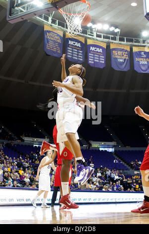 Nov. 17, 2010 - Baton Rouge, Louisiana, United States of America - 16 November 2010; Ohio State Buckeyes at LSU Tigers, LSU guard Adrienne Webb (10) shoots a short jumpshot over Ohio St. center Jantel Lavender (42); Ohio State won the game 59-54; Baton Rouge Louisiana (Credit Image: © John Korduner/Southcreek Global/ZUMAPRESS.com) Stock Photo