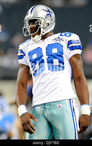 Nov. 21, 2010 - Arlington, Texas, United States of America - Dallas Cowboys wide receiver Dez Bryant (88) during pre game warm ups as the Detroit Lions visit the Dallas Cowboys at Cowboys Stadium in Arlington, Texas. (Credit Image: © Steven Leija/Southcreek Global/ZUMAPRESS.com) Stock Photo