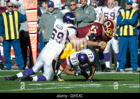 Former Minnesota Vikings defensive end Jared Allen sounds the Gjallarhorn  before an NFL football game between the Minnesota Vikings and the Arizona  Cardinals, Sunday, Oct. 30, 2022, in Minneapolis. (AP Photo/Bruce Kluckhohn