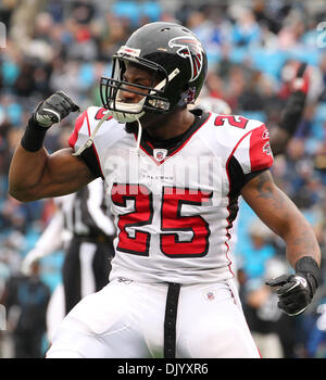 Atlanta Falcons safety William Moore (25) runs off the field after