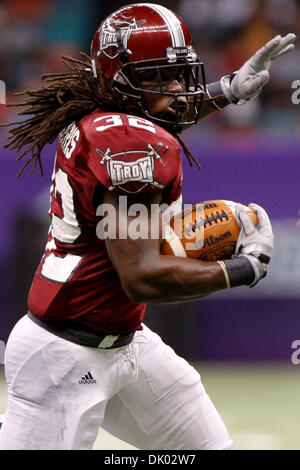 Dec. 18, 2010 - New Orleans, Louisiana, United States of America - DuJuan Harris #32 of the Troy Trojans.  Troy would win the game 48-21being held in the Louisiana Superdome in New Orleans, Louisiana for the 10th annual R+L Carriers New Orleans Bowl. (Credit Image: © Stacy Revere/Southcreek Global/ZUMAPRESS.com) Stock Photo