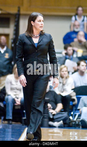 Duke head coach Joanne P. McCallie cheers her players during the second ...