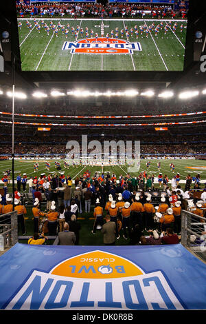 Cowboys stadium hi-res stock photography and images - Alamy