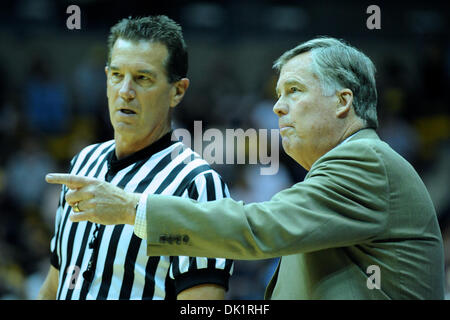 Jan. 27, 2011 - Berkeley, California, United States of America - Cal head coach Mike Montgomery argues a call during the NCAA basketball game between the Oregon State Beavers and the California Golden Bears at Haas Pavilion. Cal won in a rout, 85-57. (Credit Image: © Matt Cohen/Southcreek Global/ZUMAPRESS.com)