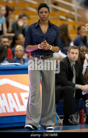 Jan. 29, 2011 - Westwood, California, U.S - Arizona head coach Niya Butts during the NCAA basketball game between the Arizona Wildcats and the UCLA Bruins at Pauley Pavilion. The Bruins went on to defeat the Wildcats with a final score of 70-60. (Credit Image: © Brandon Parry/Southcreek Global/ZUMAPRESS.com) Stock Photo