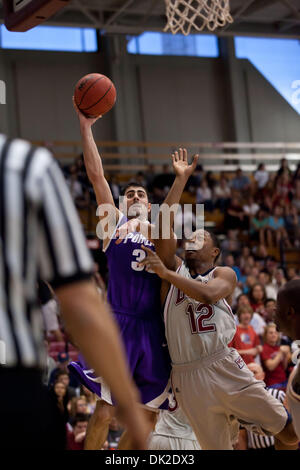 Feb. 12, 2011 - Los Angeles, California, U.S - 12 February, 2011:  Nemanja Mitrovic (33) of Portland put up 16 points against LMU.  Portland defeated Loyola Marymount 71-48. (Credit Image: © Josh Chapel/Southcreek Global/ZUMAPRESS.com) Stock Photo