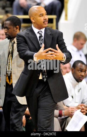 Feb. 16, 2011 - Pittsburgh, Pennsylvania, U.S - 16 February 2011: South Florida head coach Stan Heath signals a play to his team, in a conference game, against the Pittsburgh Panthers in 2nd half action at the Petersen Events Center in Pittsburgh Pennsylvania. Pittsburgh defeats South Florida 67-55. (Credit Image: © Paul Lindenfelser/Southcreek Global/ZUMAPRESS.com) Stock Photo