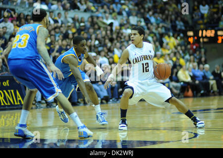 Feb. 20, 2011 - Berkeley, California, U.S - California Golden Bears guard Brandon Smith (12) runs the offense during the NCAA basketball game between the UCLA Bruins and the California Golden Bears at Haas Pavilion. Cal held off UCLA 76-72 in overtime. (Credit Image: © Matt Cohen/Southcreek Global/ZUMAPRESS.com)